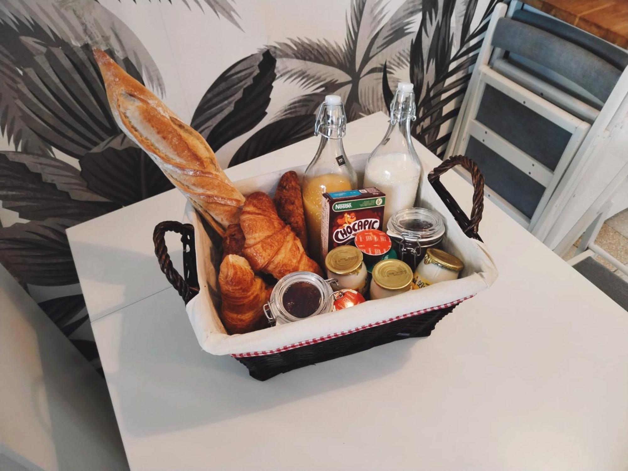 Narbonne Studio Lamarobile Avec Jardin Et Terrasse Proche Des Grands Buffets, Du Centre Ville Et De La Gare Kültér fotó